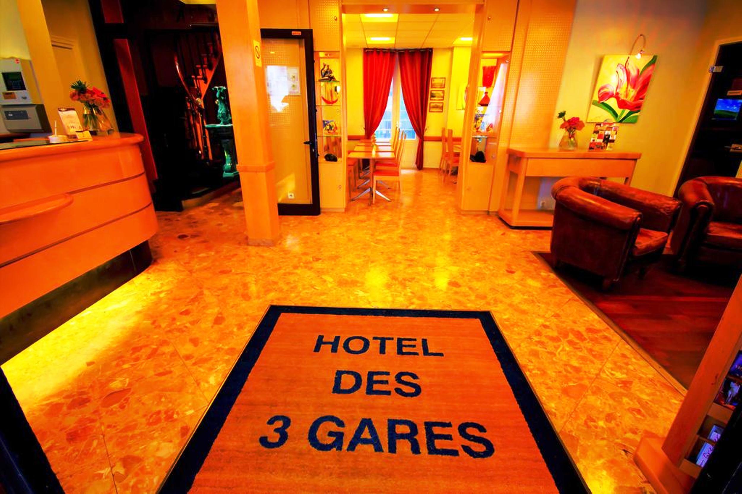 Hotel Des Trois Gares Paris Exterior photo